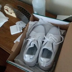 Puma muse ice sneakers